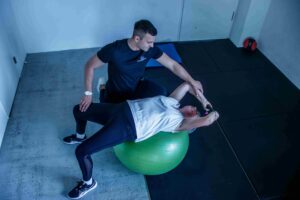 Fitness Training im Alter - richtige Übungen und Stabilitätsförderung